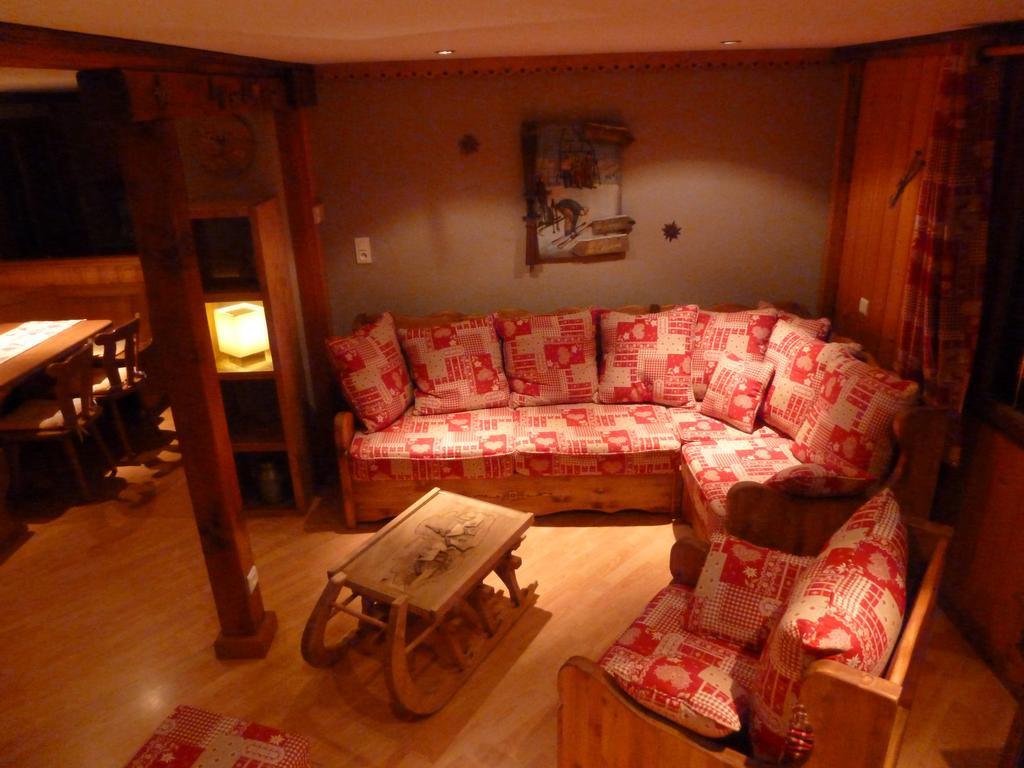 Stosswihr Les Bouquetinsヴィラ 部屋 写真